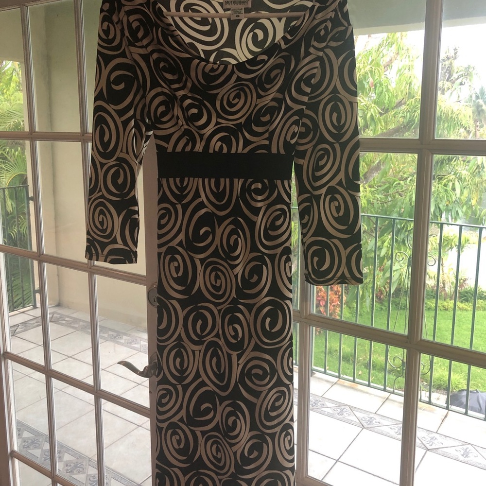 Motherhood Maternity Dress